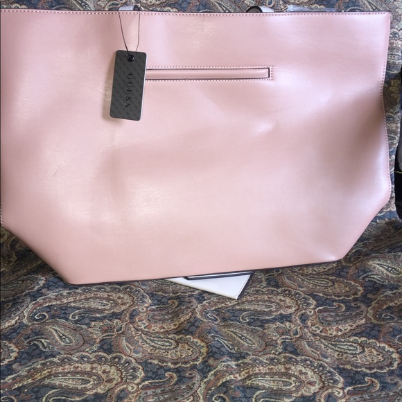 Guess Large Tote last one left ! - Picture 2 of 7